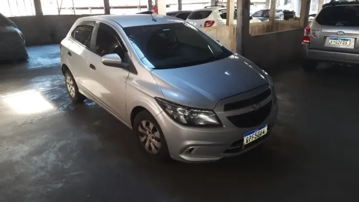 Eletricista de automéveis