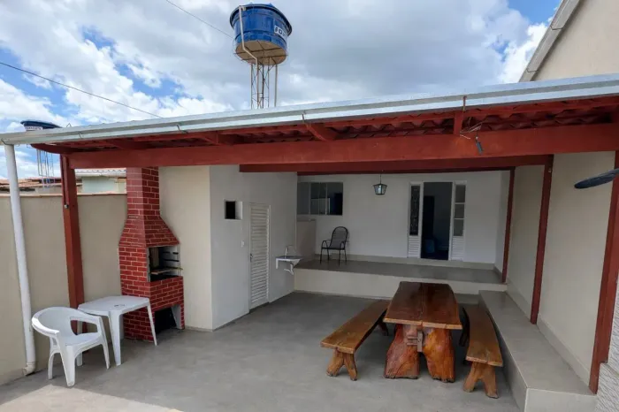 Venda de casa com Piscina em Pirenopolis 