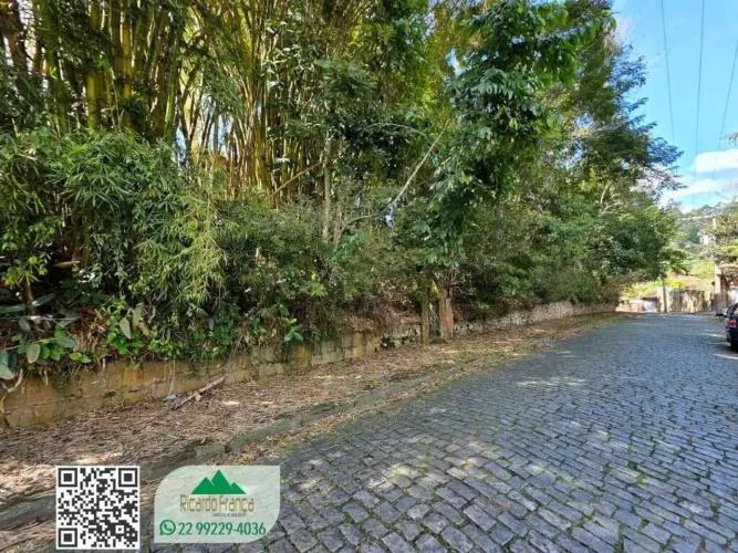 TERRENO COM 777 M² E CASA DE 100 M² EM EXCELENTE LOCALIZAÇÃO  NOVA FRIBURGO/RJ
