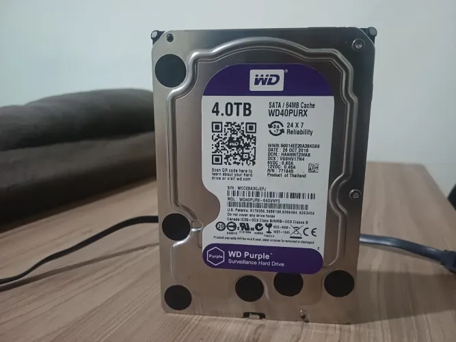 HD 4Tb Interno Western Digital WD Purple Sata 3.5 64MB Cache