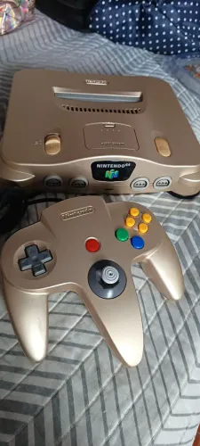Nintendo 64 dourado edição especial 