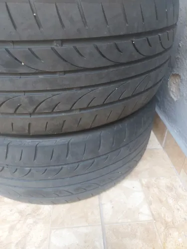 02 Pneus Aro 17 225 50 Marca Westlake