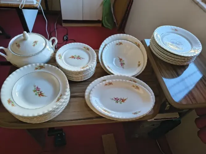 Conjunto Louça Jantar em Porcelana Steatita Paraná - Antiguidade déc. 70