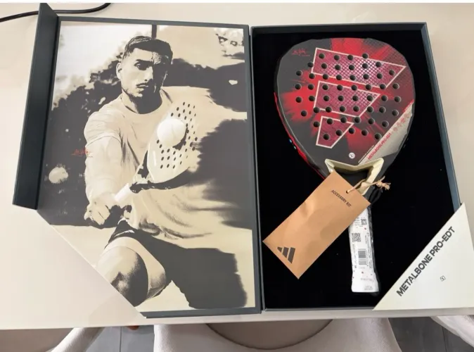 Raquete de Padel Adidas Metalbone Pro-EDT 2026 Ale Galán + Kit