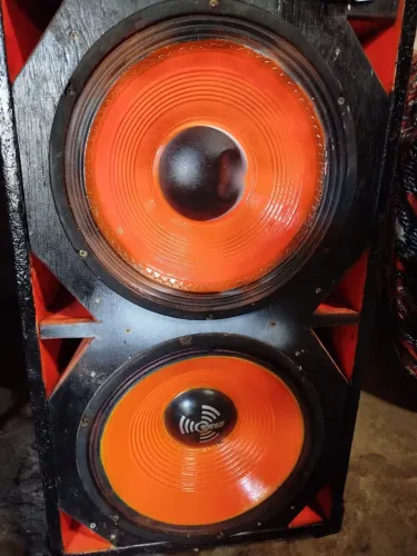 vendo alto falante de 12 350rms