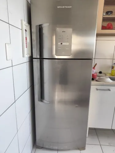Geladeira em otimo estado