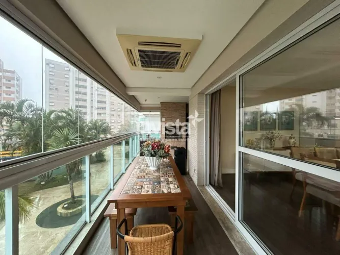 Apartamento residencial de 194 m² para no Embaré, Santos