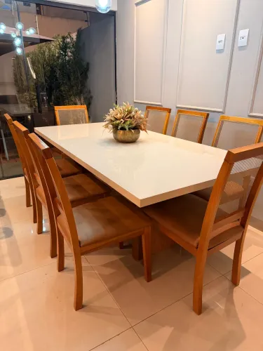 Mesa Jantar