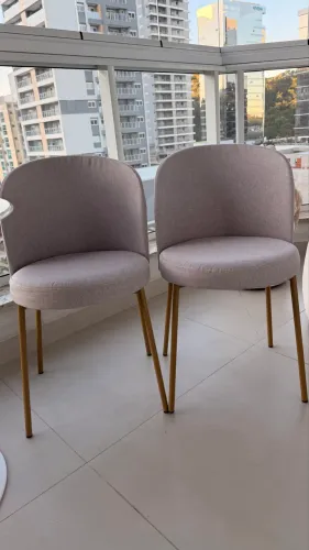 Cadeira de jantar em linho 