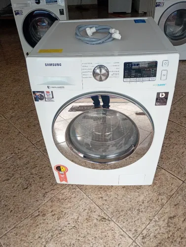 Lava e seca Samsung 11kg semi nova