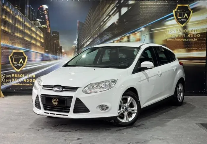Ford Focus 1.6 S/1.6 SE Flex 16V 5P AUT 2014