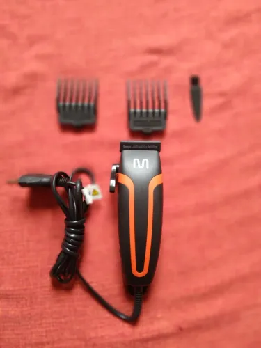 Maquininha de cortar cabelo 