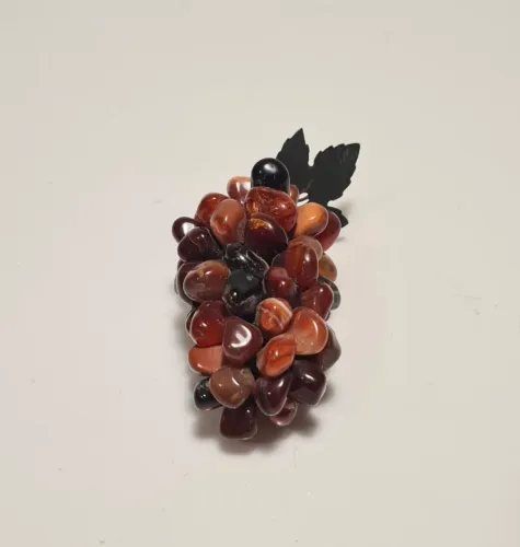 Decoração Cacho de Uva Antigo Feito em Pedra e Metal