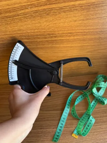 Pinça Antropométrica + Fita Métrica