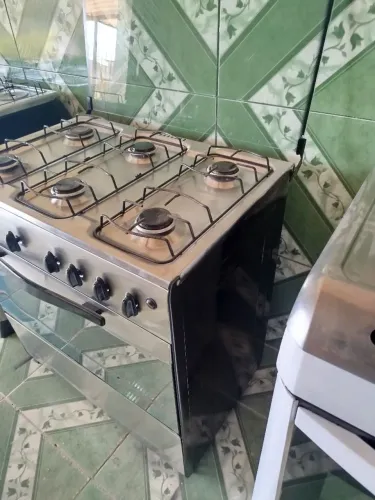 Fogão smaltec 6 bocas acendimento manual funcionando perfeitamente obs não entrego 