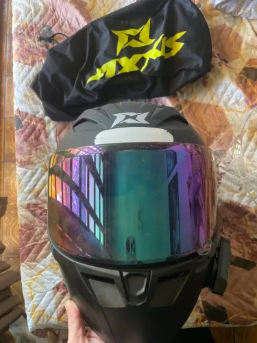 Capacete tamanho 56