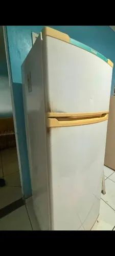 Geladeira Consul 110v