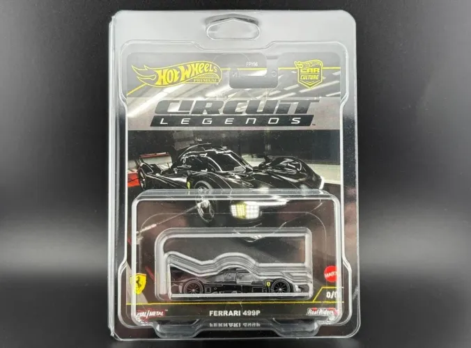 Ferrari Chase Hotwheels