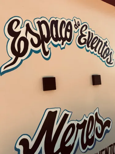 Espaço Neres - Piscina, Churrasqueira e Conforto para Seu Evento