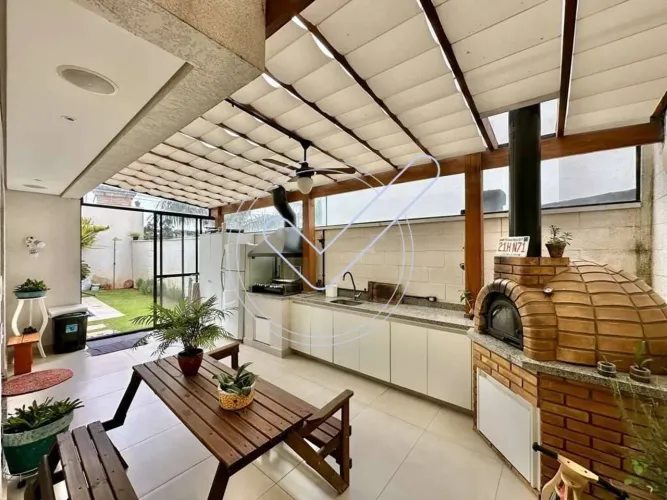 Casa Moderna e Impecável à Venda no Condomínio Authentic - Cotia/SP - Porteira Fechada