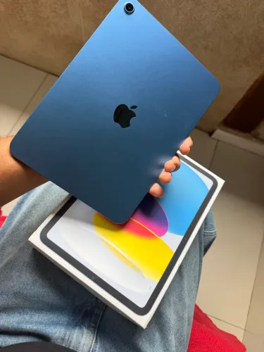 iPad 11 128 giga. Na garantia