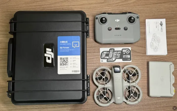 Drone DJI Neo Fly More Combo (completo) + Maleta