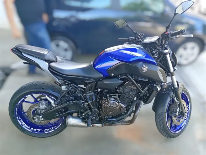 Yamaha MT - 07 2021