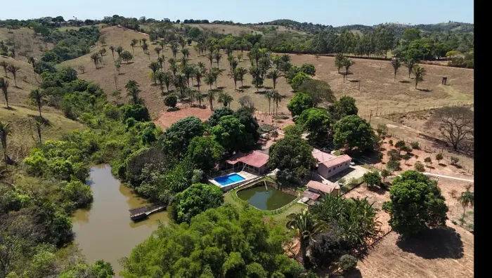 Fazenda 44,75 hectares com sede, piscina, curral, 2 nascentes e represa Edilândia/GO
