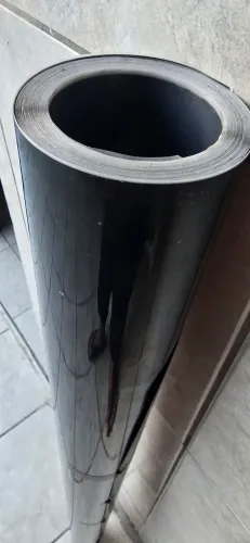 Vendo 9 metros de adesivo para plotagem