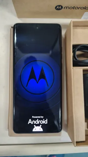 Celular Motorola Edge 40 Neo 5G 256GB