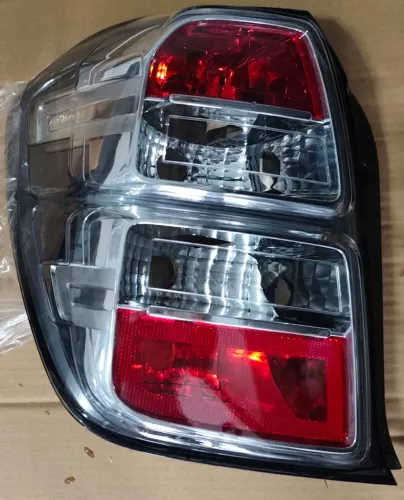 Lanterna traseira GM Cobalt lado esquerdo ano 2011 a 2016 nova
