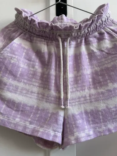 Short moletom lilás