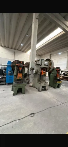 Lote Prensa excêntrica 65 ton