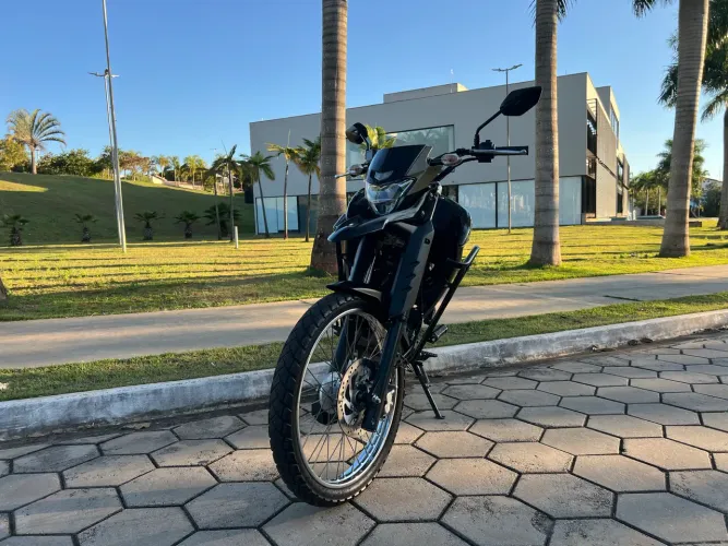 Maravilhosa Lander 250cc