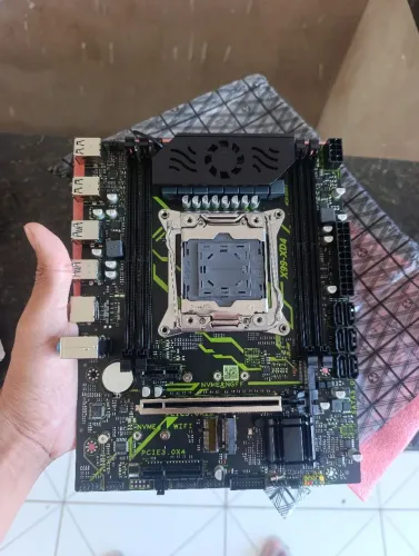 Vendo placa mãe x99 xd4