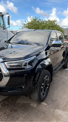 Toyota Hilux CD SRX Plus 4X4 2.8 TDI Die. Aut. 2024
