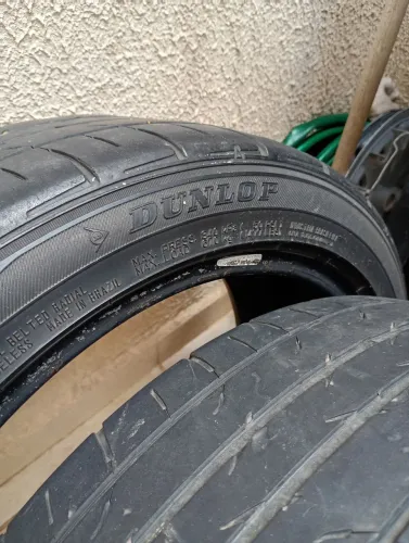 Pneus Dunlop  225/45 17
