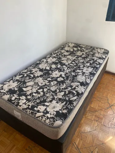 Cama box solteiro com colchão
