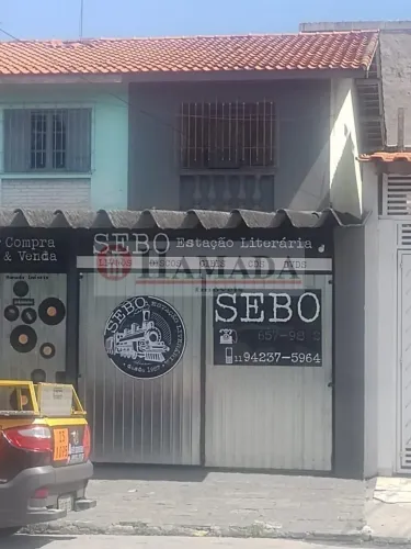 Sobrado para Venda em São Paulo, Jardim Marcel, 3 dormitórios, 2 banheiros, 3 vagas