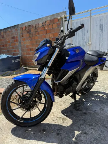 Vendo moto fazer 250 R$16.000