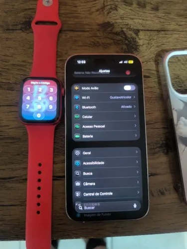 Vendo iPhone 14 pro 256 mais Apple watch série 6 versão red (somente venda)