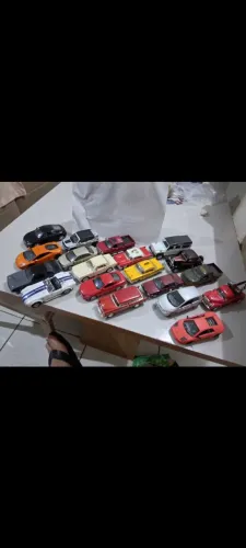 Coleção de miniaturas de carros