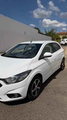 Chevrolet Onix Hatch LTZ 1.4 8V Flex Mec. 4P 2018