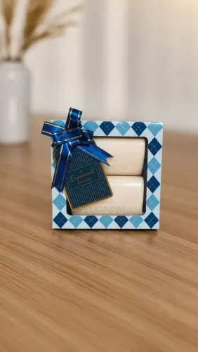 Caixa presente pais 2 sabonetes Natura Homem