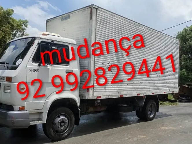 Mudança caminhão baú 