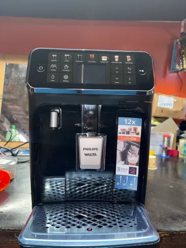 CAFETEIRA MÓI GRÃOS SUPERAUTOMÁTICA - COM DISPLAY