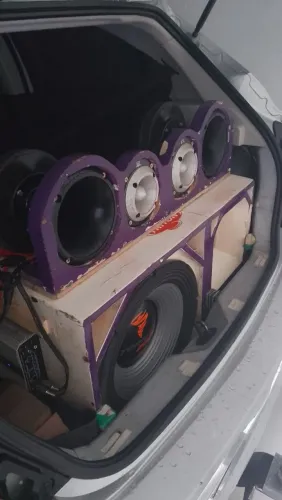 Som de mala com equipamentos stetsom, Taramps e JBL