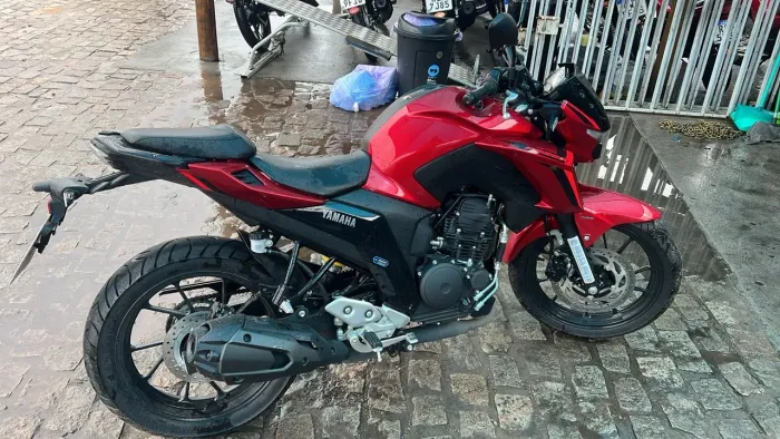 Vendo Yamaha Fazer 250cc 2026