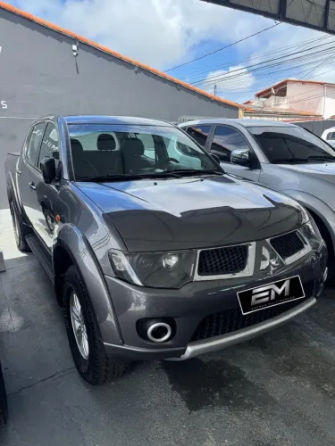 Mitsubishi L200 Triton HPE 3.2 CD TB Int.diesel AUT 2013