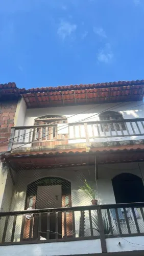 Vende uma casa frente de rua